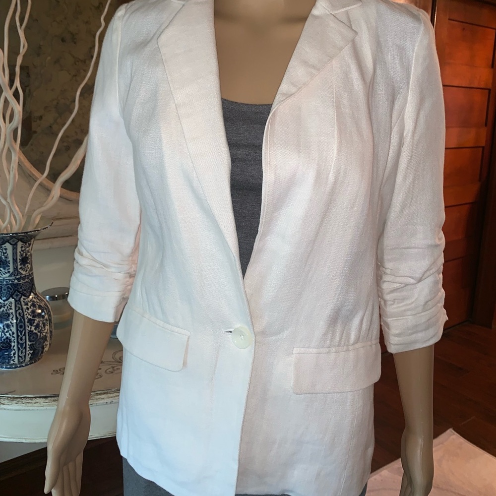 Michael Michael Kors white linen jacket